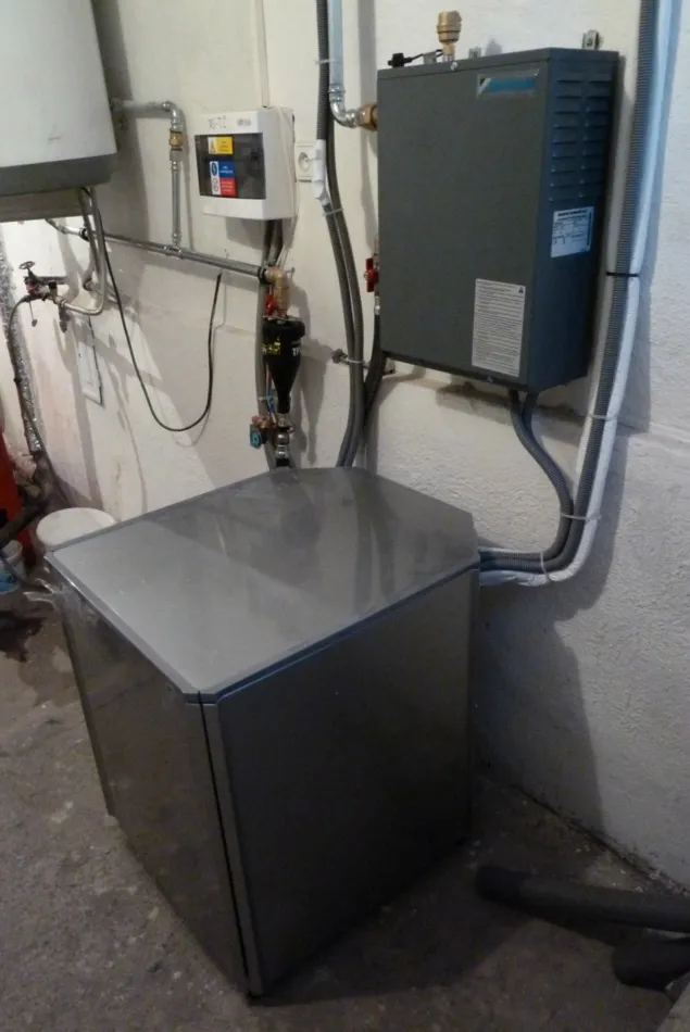 Tepelné čerpadlo vzduch voda Daikin Altherma HT vysokoteplotné 11kW rodinný dom Komjatná