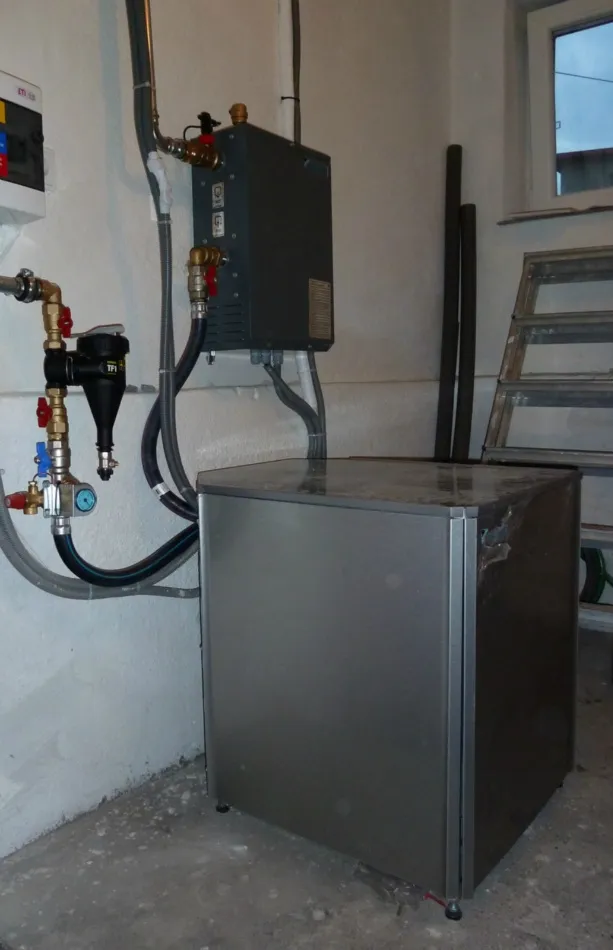 Tepelné čerpadlo vzduch voda Daikin Altherma HT vysokoteplotné 11kW rodinný dom Komjatná