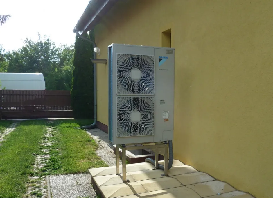 Tepelné čerpadlo vzduch voda Daikin Altherma HT vysokoteplotné 11kW rodinný dom Macov