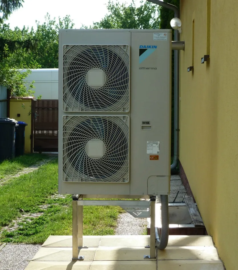 Tepelné čerpadlo vzduch voda Daikin Altherma HT vysokoteplotné 11kW rodinný dom Macov
