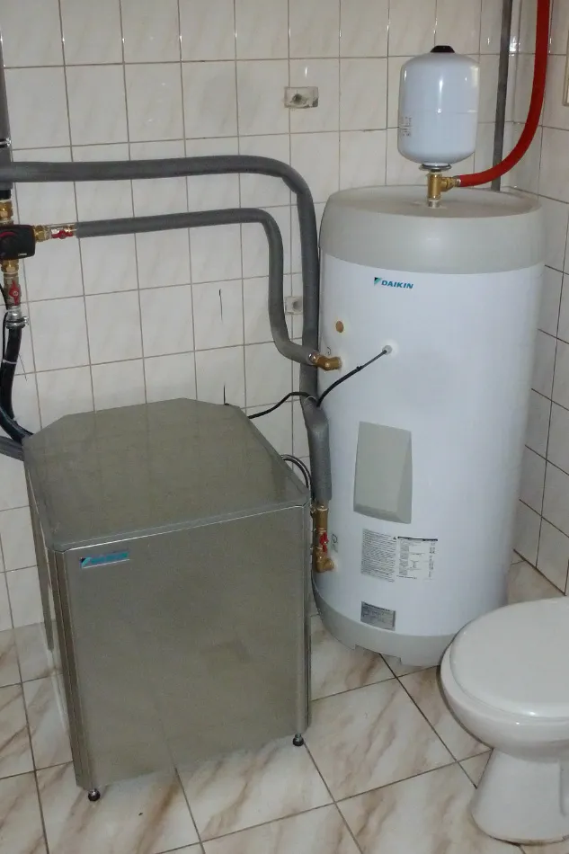 Tepelné čerpadlo vzduch voda Daikin Altherma HT vysokoteplotné 11kW rodinný dom Marianka