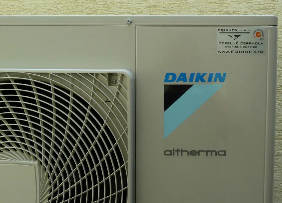 Tepelné čerpadlo vzduch voda Daikin Altherma HT vysokoteplotné 11kW rodinný dom Martin