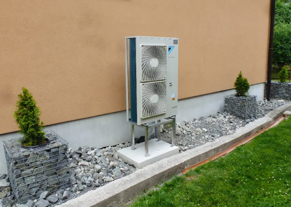 Tepelné čerpadlo vzduch voda Daikin Altherma HT vysokoteplotné 11kW rodinný dom Osrblie