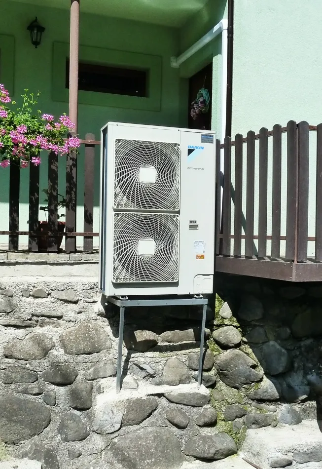 Tepelné čerpadlo vzduch voda Daikin Altherma HT vysokoteplotné 11kW rodinný dom Tajov