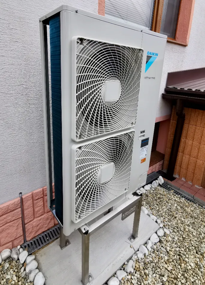 Tepelné čerpadlo vzduch voda Daikin Altherma HT vysokoteplotné 11kW rodinný dom Tvrdošín