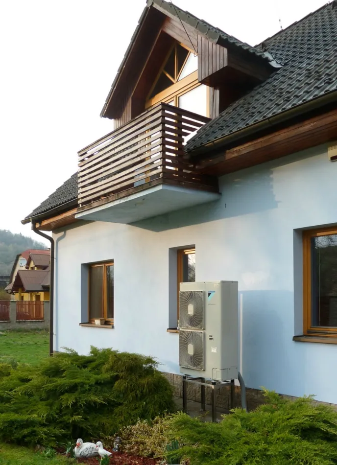 Tepelné čerpadlo vzduch voda Daikin Altherma HT 14kW rodinný dom Lúky pod Makytou