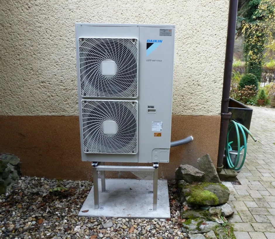 Tepelné čerpadlo vzduch voda Daikin Altherma HT vysokoteplotné 14kW rod. dom Hodruša Hámre