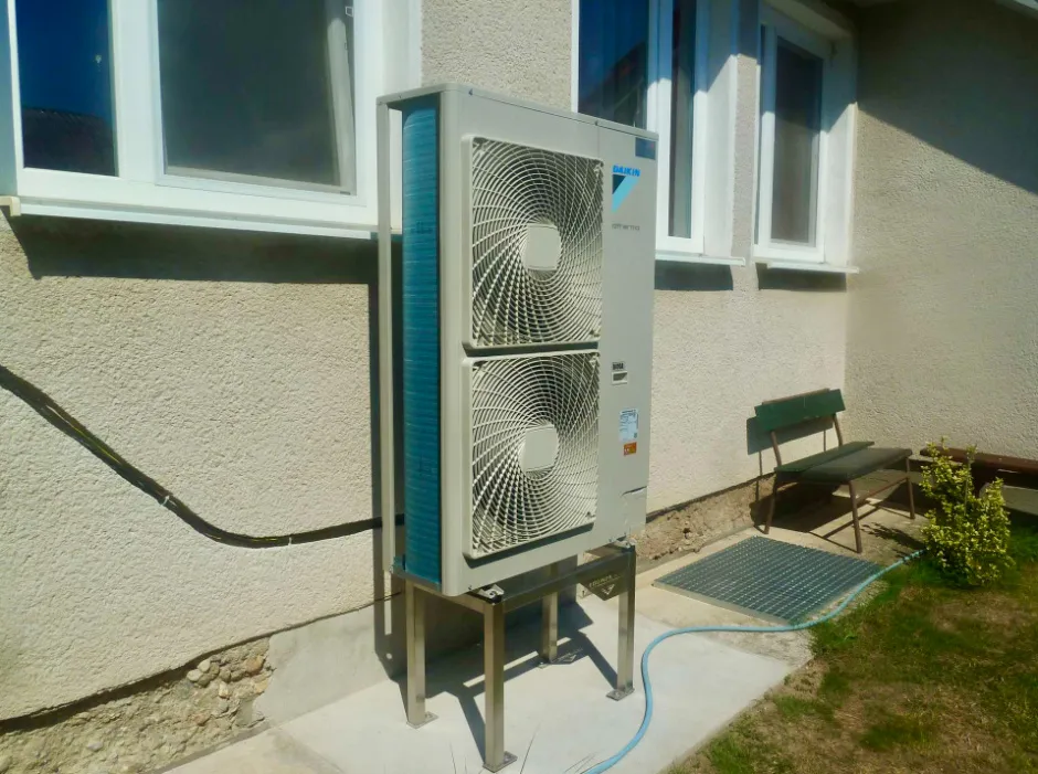 Tepelné čerpadlo vzduch voda Daikin Altherma HT vysokoteplotné 14kW rodinný dom Krušovce