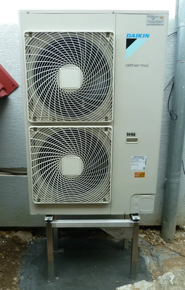 Tepelné čerpadlo vzduch voda Daikin Altherma HT vysokoteplotné 14kW rodinný dom Levice