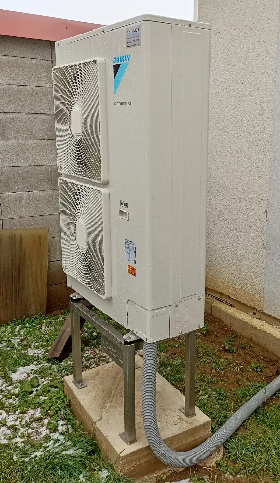 Tepelné čerpadlo vzduch voda Daikin Altherma HT vysokoteplotné 14kW rodinný dom Pečeňany