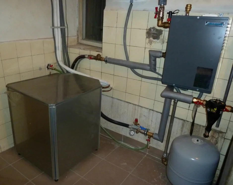 Tepelné čerpadlo vzduch voda Daikin Altherma HT 14kW rodinný dom Poniky