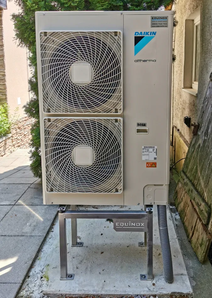 Tepelné čerpadlo vzduch voda Daikin Altherma HT vysokoteplotné 16kW rodinný dom Nevidzany