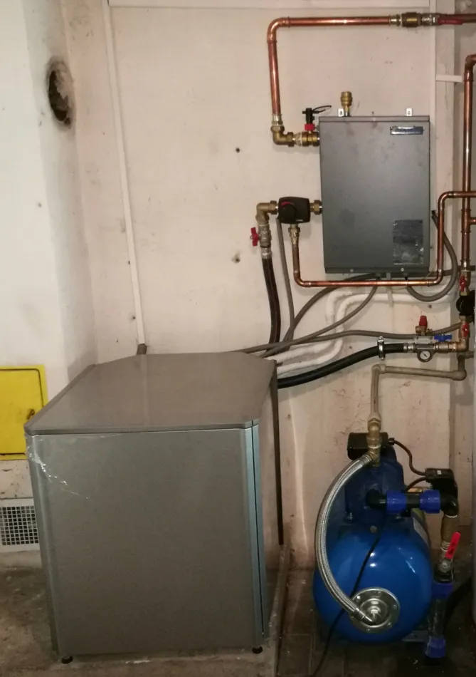 Tepelné čerpadlo vzduch voda Daikin Altherma HT vysokoteplotné 16kW rodinný dom Vyhne