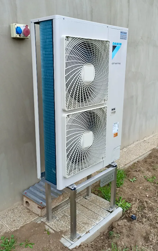 Tepelné čerpadlo vzduch voda Daikin Altherma HT vysokoteplotné 16kW rodinný dom Žitavce
