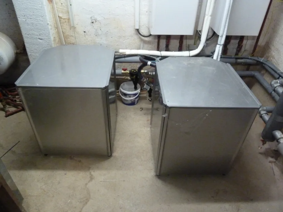 Tepelné čerpadlo vzduch voda Daikin Altherma HT vysokoteplotné 2x16kW kom. objekt Donovaly