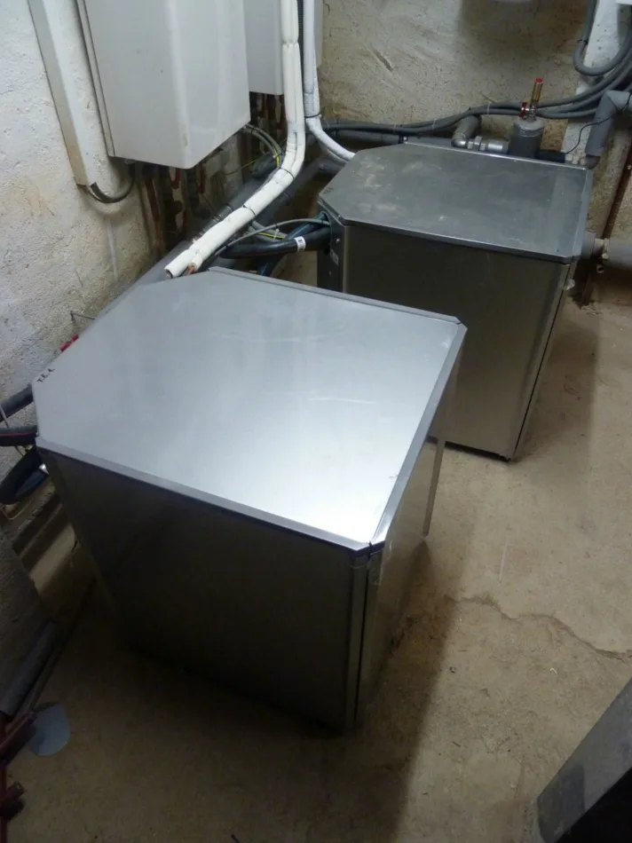 Tepelné čerpadlo vzduch voda Daikin Altherma HT vysokoteplotné 2x16kW kom. objekt Donovaly