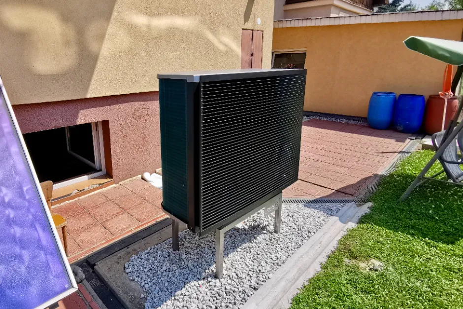 Tepelné čerpadlo vzduch voda Daikin Altherma HT3 vysokoteplotné 14kW rod. dom Markušovce