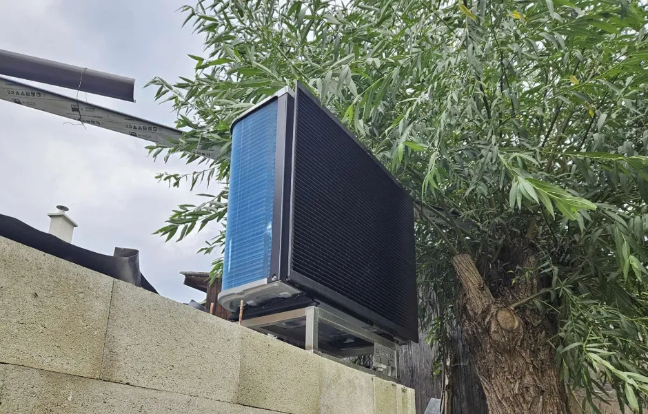 Tepelné čerpadlo vzduch voda Daikin Altherma HT3 vysokoteplotné 14kW rod. dom Ponická Huta