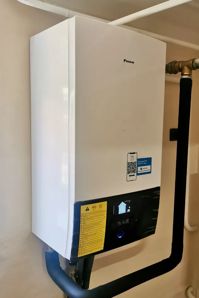 Tepelné čerpadlo vzduch voda Daikin Altherma HT3 vysokoteplotné 14kW rodinný dom Abovce