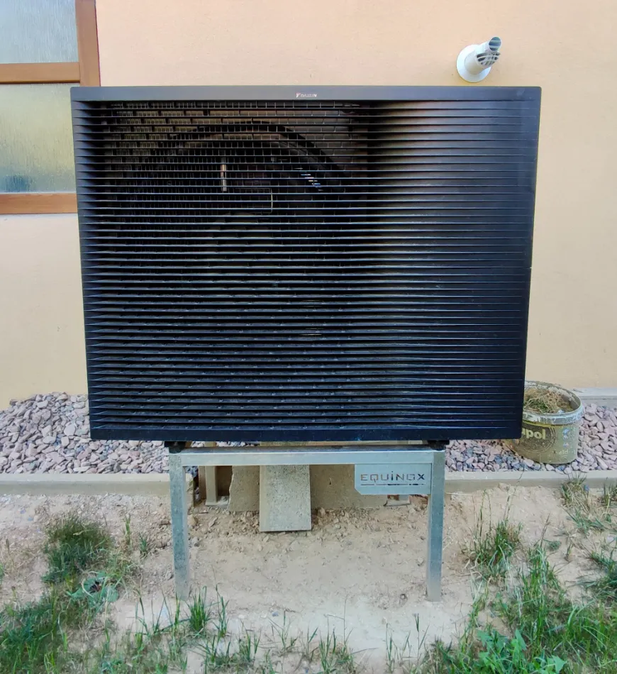 Tepelné čerpadlo vzduch voda Daikin Altherma HT3 vysokoteplotné 14kW rodinný dom Badín