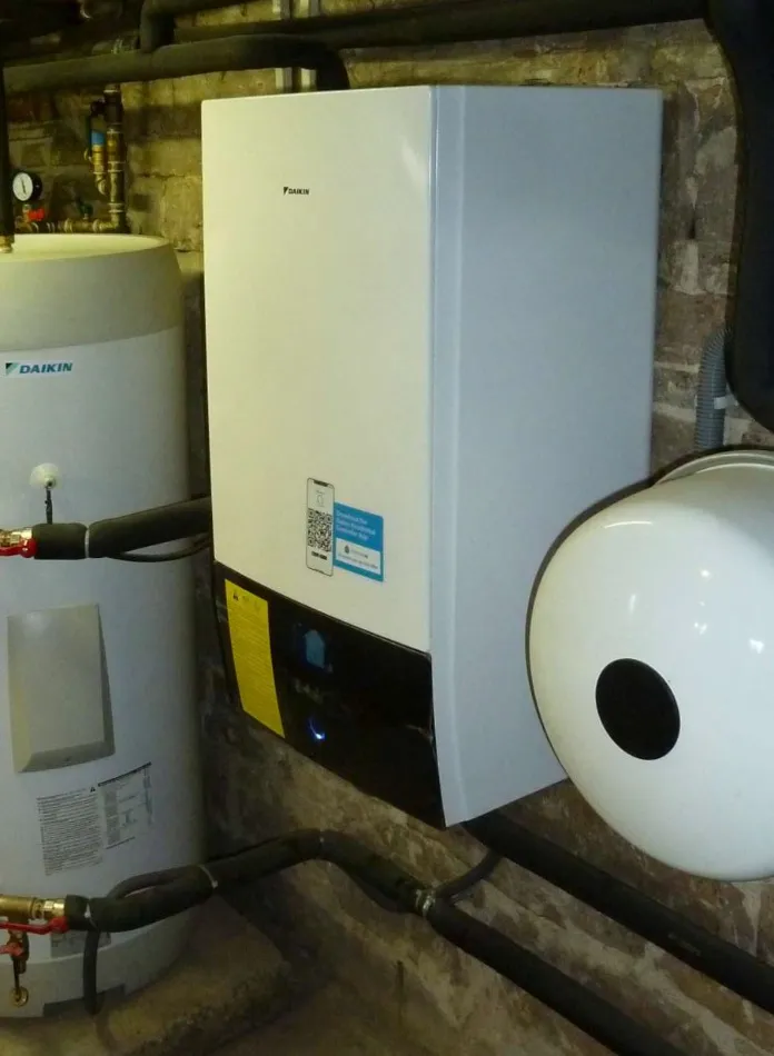 Tepelné čerpadlo vzduch voda Daikin Altherma HT3 vysokoteplotné 14kW rodinný dom Brestovce