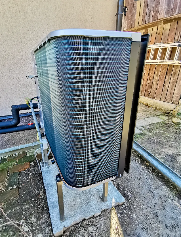 Tepelné čerpadlo vzduch voda Daikin Altherma HT3 vysokoteplotné 14kW rodinný dom Brezno
