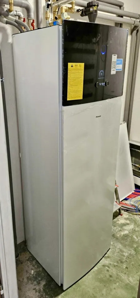 Tepelné čerpadlo vzduch voda Daikin Altherma HT3 vysokoteplotné 14kW rodinný dom Detva