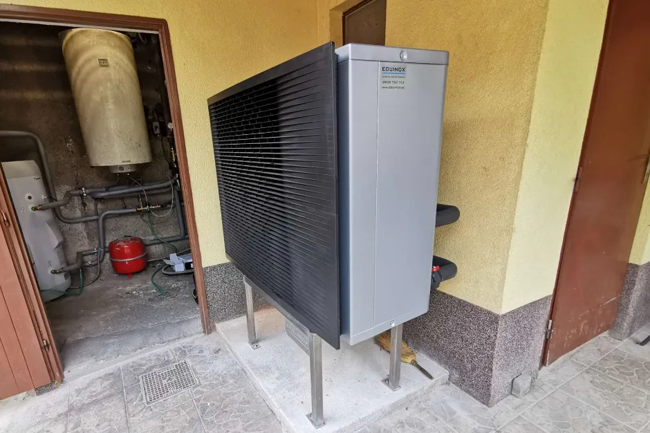 Tepelné čerpadlo vzduch voda Daikin Altherma HT3 vysokoteplotné 14kW rodinný dom Litava