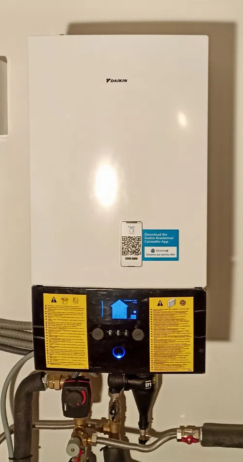 Tepelné čerpadlo vzduch voda Daikin Altherma HT3 vysokoteplotné 14kW rodinný dom Radzovce