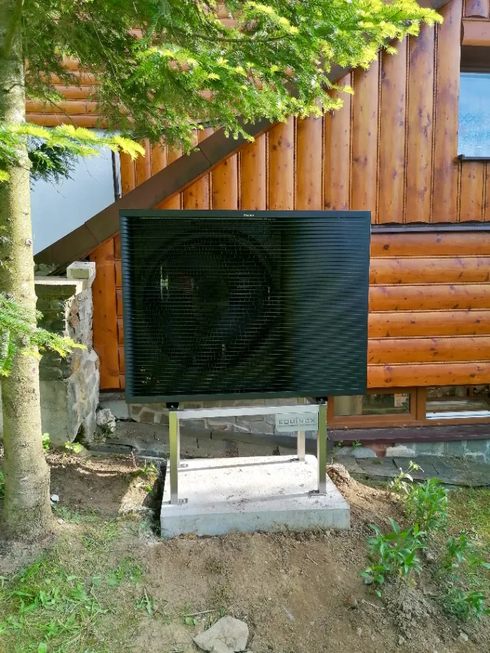 Tepelné čerpadlo vzduch voda Daikin Altherma HT3 vysokoteplotné 14kW rodinný dom Trstená