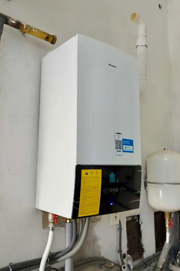 Tepelné čerpadlo vzduch voda Daikin Altherma HT3 vysokoteplotné 16kW RD Banská Bystrica