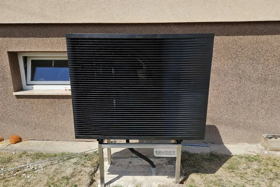 Tepelné čerpadlo vzduch voda Daikin Altherma HT3 vysokoteplotné 16kW rodinný dom Budča