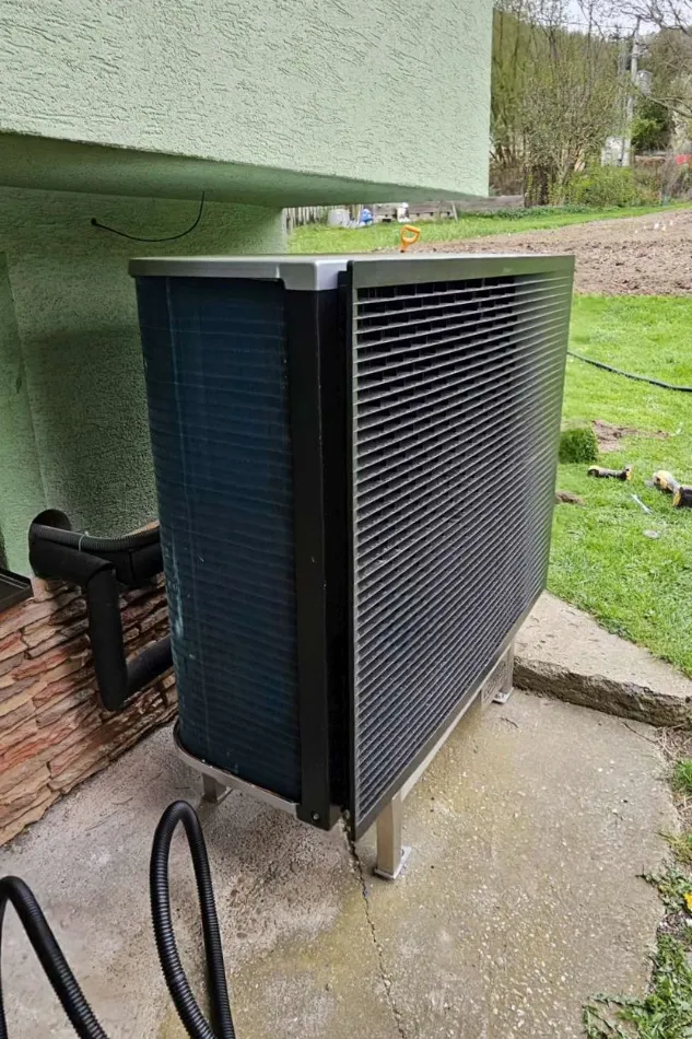 Tepelné čerpadlo vzduch voda Daikin Altherma HT3 vysokoteplotné 16kW rodinný dom Pitelová