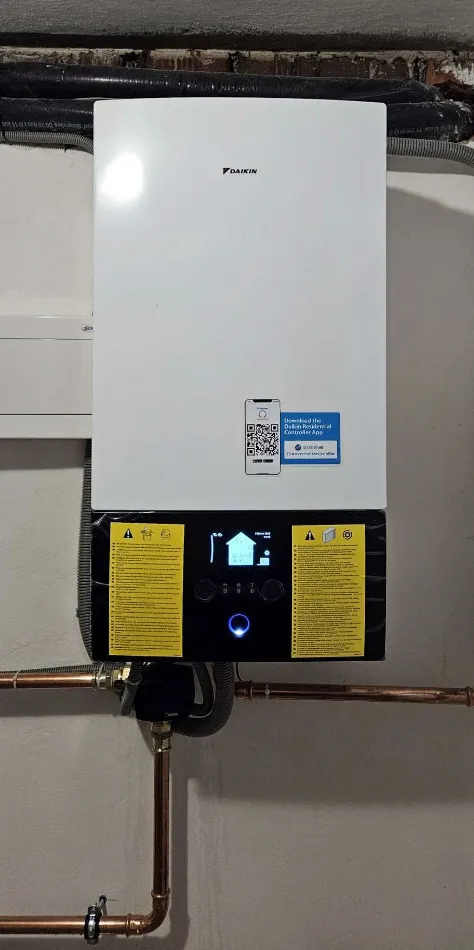 Tepelné čerpadlo vzduch voda Daikin Altherma HT3 vysokoteplotné 16kW rodinný dom Pitelová