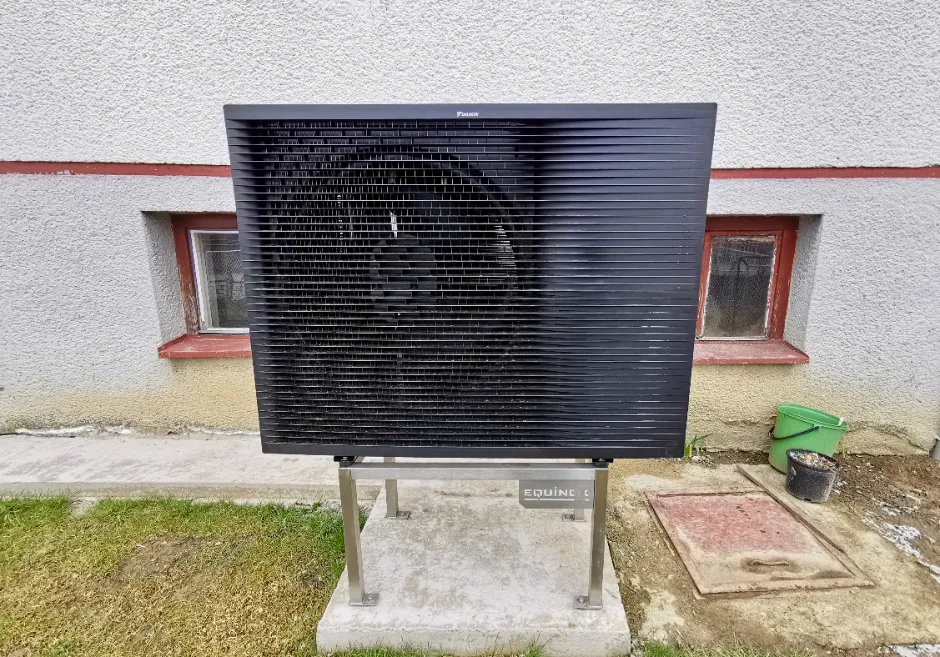 Tepelné čerpadlo vzduch voda Daikin Altherma HT3 vysokoteplotné 18kW rodinný dom Bobrov