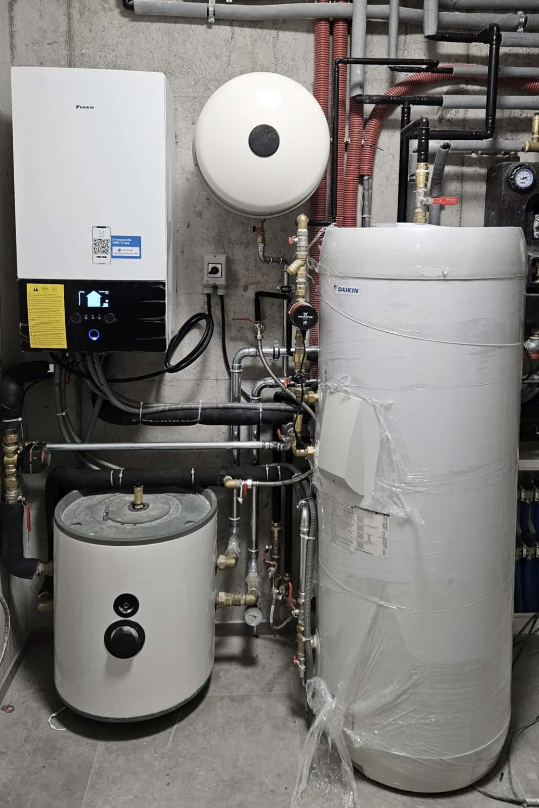 Tepelné čerpadlo vzduch voda Daikin Altherma HT3 vysokoteplotné 18kW rodinný dom Donovaly