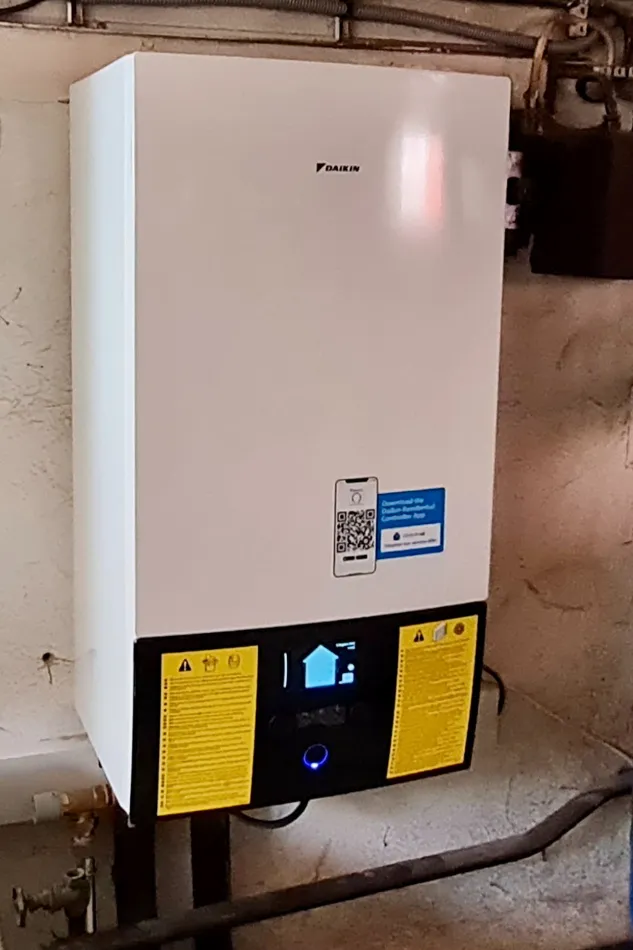 Tepelné čerpadlo vzduch voda Daikin Altherma HT3 vysokoteplotné 18kW rodinný dom Fiľakovo