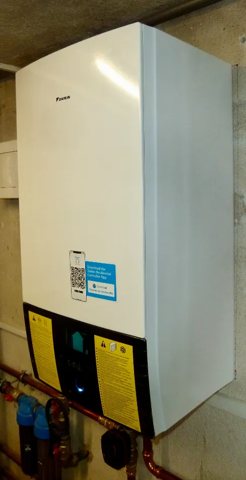 Tepelné čerpadlo vzduch voda Daikin Altherma HT3 vysokoteplotné 18kW rodinný dom Krivec