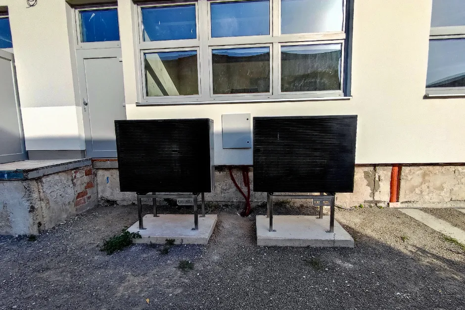 Tepelné čerpadlo vzduch voda Daikin Altherma HT3 vysokoteplotné 2x18kW s chladením sklad BB1