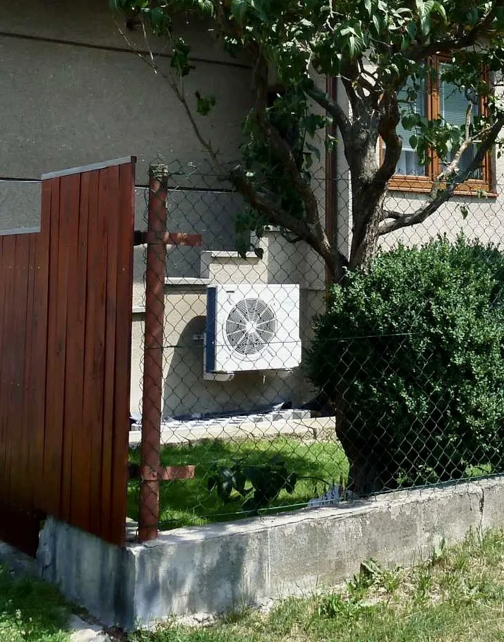Tepelné čerpadlo vzduch voda Daikin Altherma HYBRID 8kW - 33kW rodinný dom Predajná