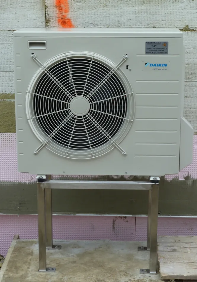 Tepelné čerpadlo vzduch voda Daikin Altherma LT 6kW s chladením rodinný dom Dubová