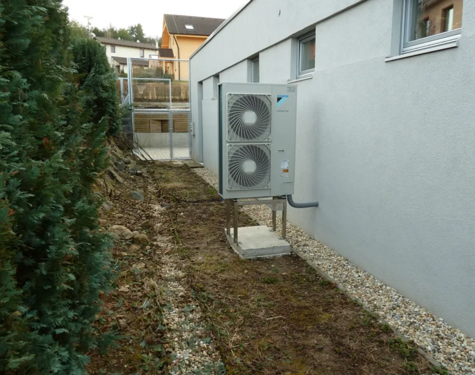 Tepelné čerpadlo vzduch voda Daikin Altherma LT 11kW rodinný dom Badín