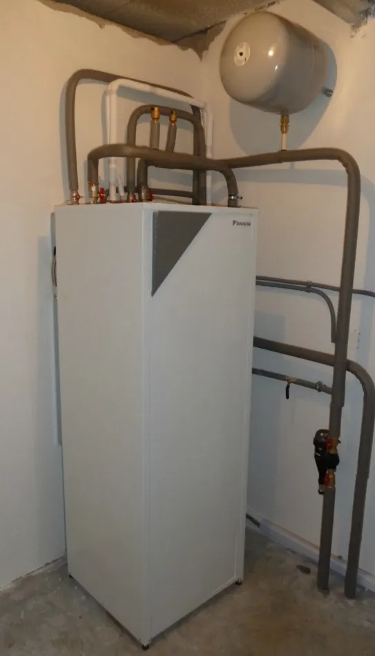 Tepelné čerpadlo vzduch voda Daikin Altherma LT 11kW rodinný dom Banská Bystrica