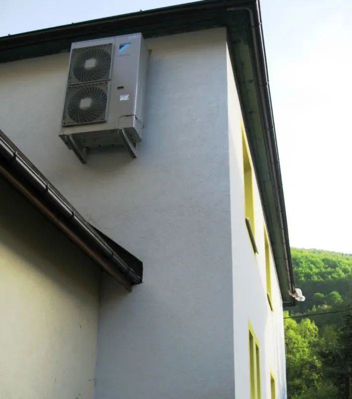 Tepelné čerpadlo vzduch voda Daikin Altherma LT 11kW rodinný dom Banská Bystrica