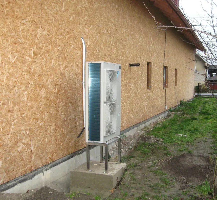 Tepelné čerpadlo vzduch voda Daikin Altherma LT 11kW rodinný dom Blatnica