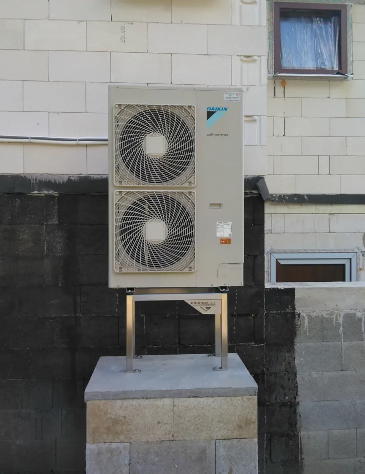 Tepelné čerpadlo vzduch voda Daikin Altherma LT 11kW rodinný dom Čerín