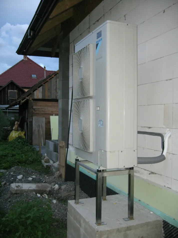 Tepelné čerpadlo vzduch voda Daikin Altherma LT 11kW rodinný dom Demänová