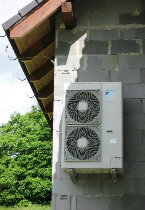Tepelné čerpadlo vzduch voda Daikin Altherma LT 11kW rodinný dom Horná Mičiná