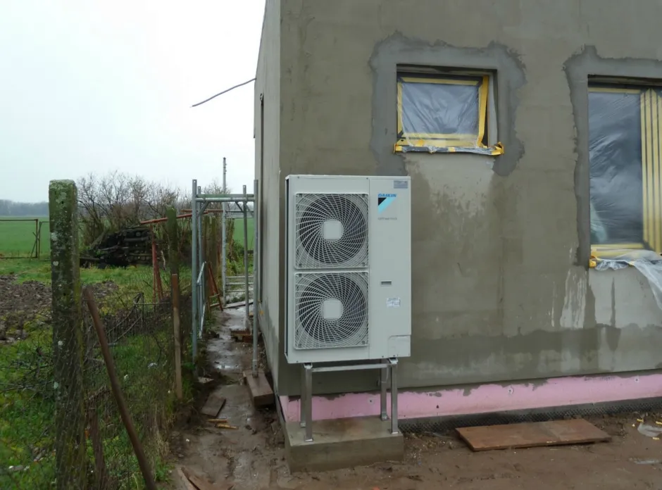 Tepelné čerpadlo vzduch voda Daikin Altherma LT 11kW rodinný dom Horná Seč
