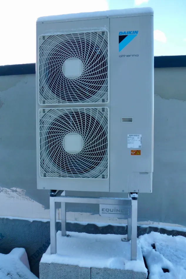 Tepelné čerpadlo vzduch voda Daikin Altherma LT 11kW rodinný dom Hriňová